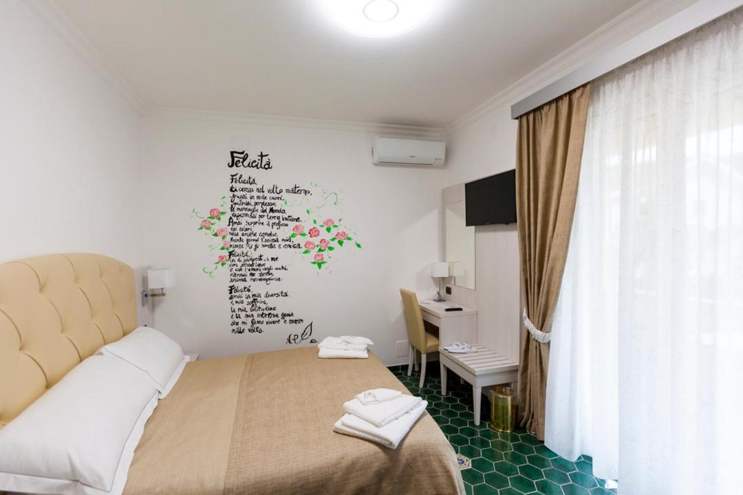 Na' Poesia B&B Di Charme SantʼAgata deʼ Goti 외부 사진